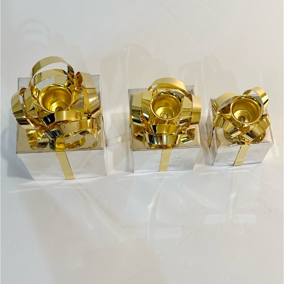 🎄VTG 1999 Set 3 Gold & Silver Plated Box with Bow Candle Holders by Studio Nova - Picture 3 of 10